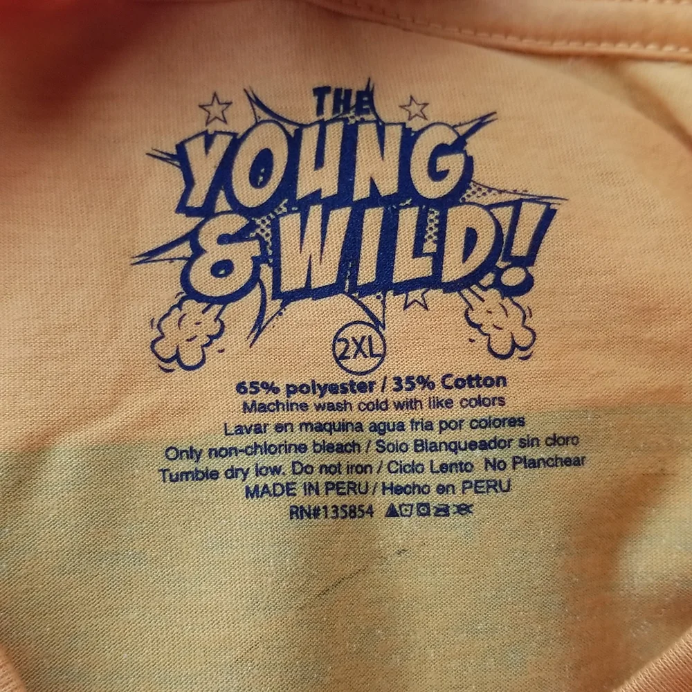 New 2X Graphic tee - Picture 4 of 8